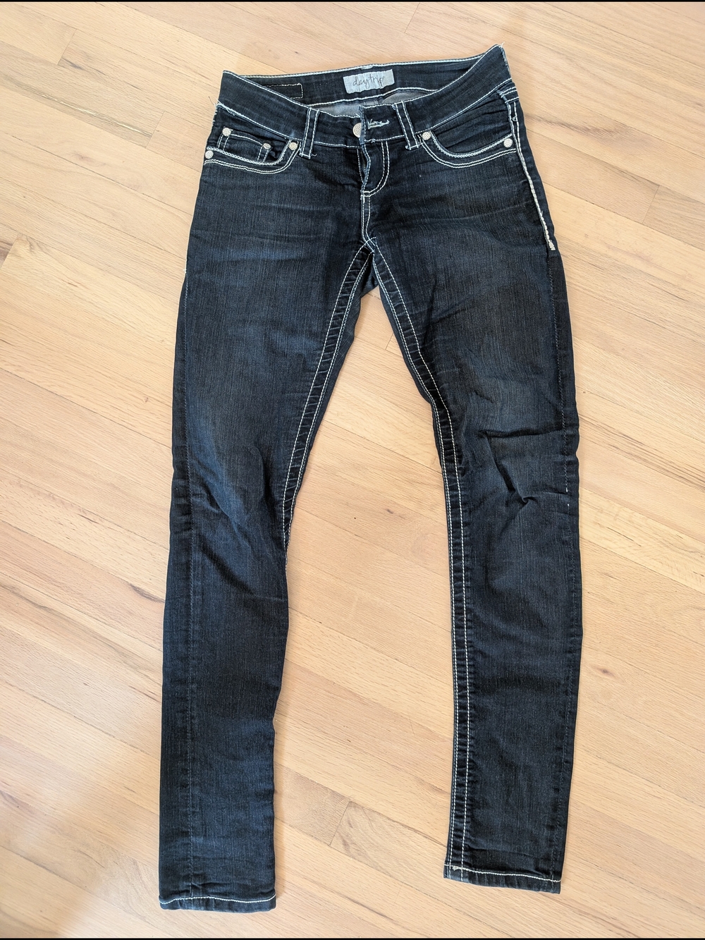 Buckle Daytrip Lynx Skinny Jeans